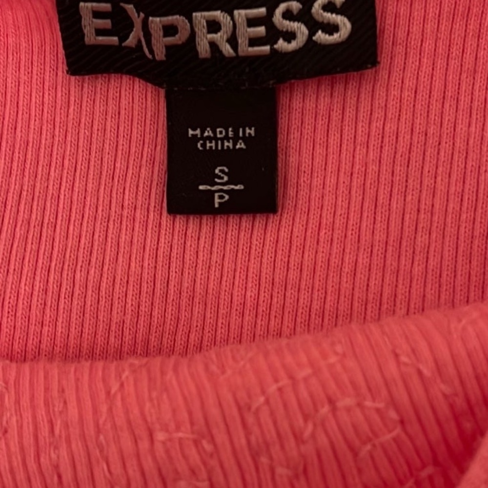 Express Tank Top - Picture 2 of 2
